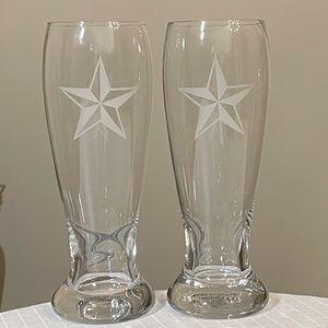 2 Pint Glasses with Texas Star